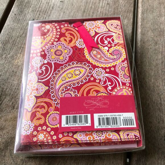 Vera Bradley Retired Raspberry Fizz Invitations NEW NIB Blank Party Paisley HTF - Picture 3 of 3